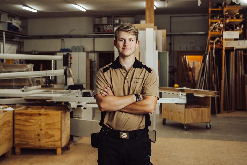 Portraitbild Portraitbild von Mitarbeiter der Tischlerei Lohse